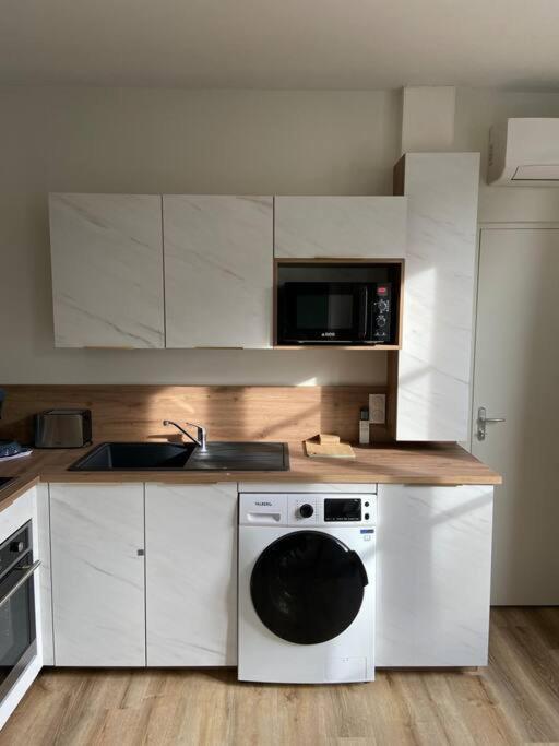 Appartement Hypercentre 100% Equipe *Clim* Brive-la-Gaillarde Buitenkant foto