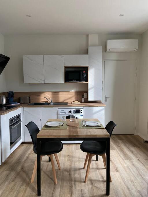 Appartement Hypercentre 100% Equipe *Clim* Brive-la-Gaillarde Buitenkant foto