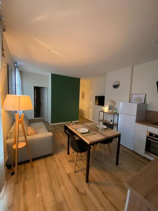 Appartement Hypercentre 100% Equipe *Clim* Brive-la-Gaillarde Buitenkant foto